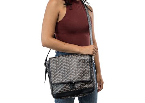 Goyard Messenger Urbain Flap Goyardine Black.